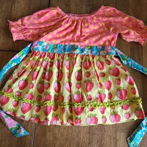 Matilda Jane Strawberry Top, Size 6
